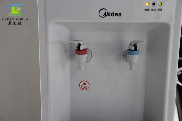 飲水機(jī)